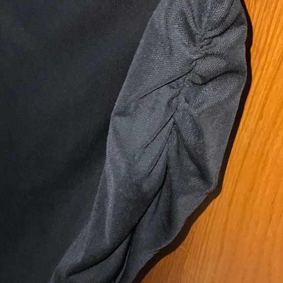 Bikini Bottom skirt - Picture 2 of 6